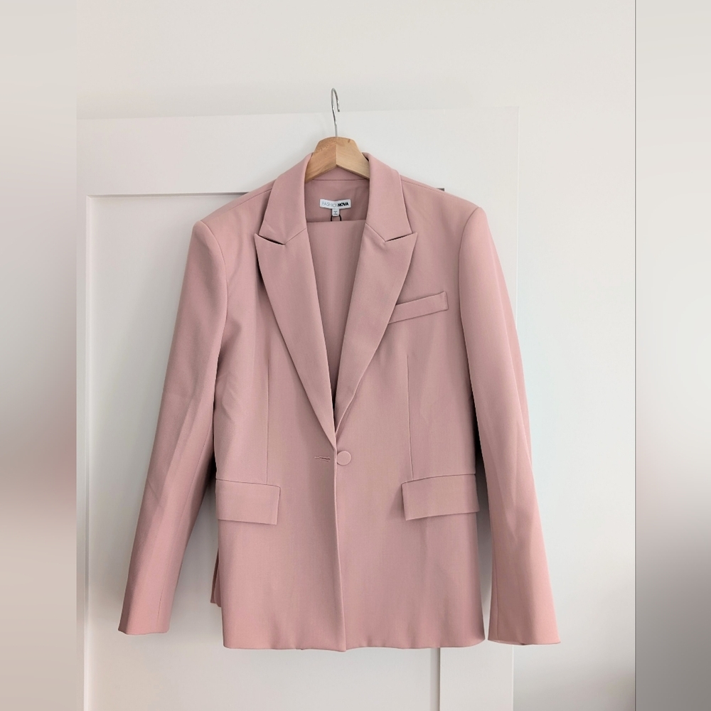 Fashion Nova Salmon Blazer & Suit Set